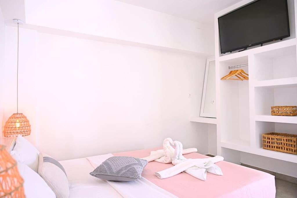 Cycladic Nest In Dryopida Appartement